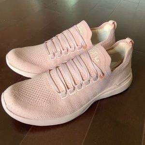 APL - Women’s Techloom Breeze